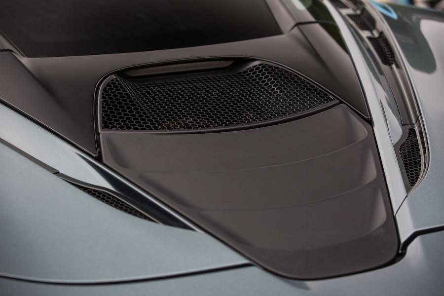 Детали экстерьера McLaren 720S Coupe 2017 года  (UK) (фото 26 из 45)